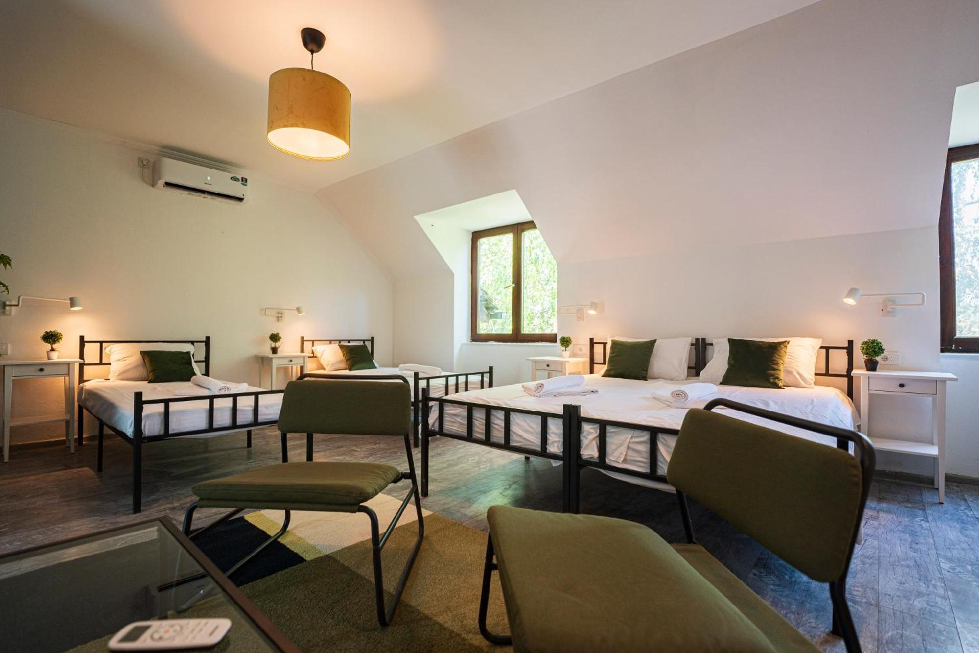 Cozy Nook B&B - Free Private Parking ノヴィ・サド エクステリア 写真